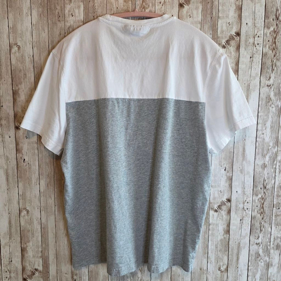Men's Michael Kors T-shirt Size L White and Gray - Picture 7 of 7